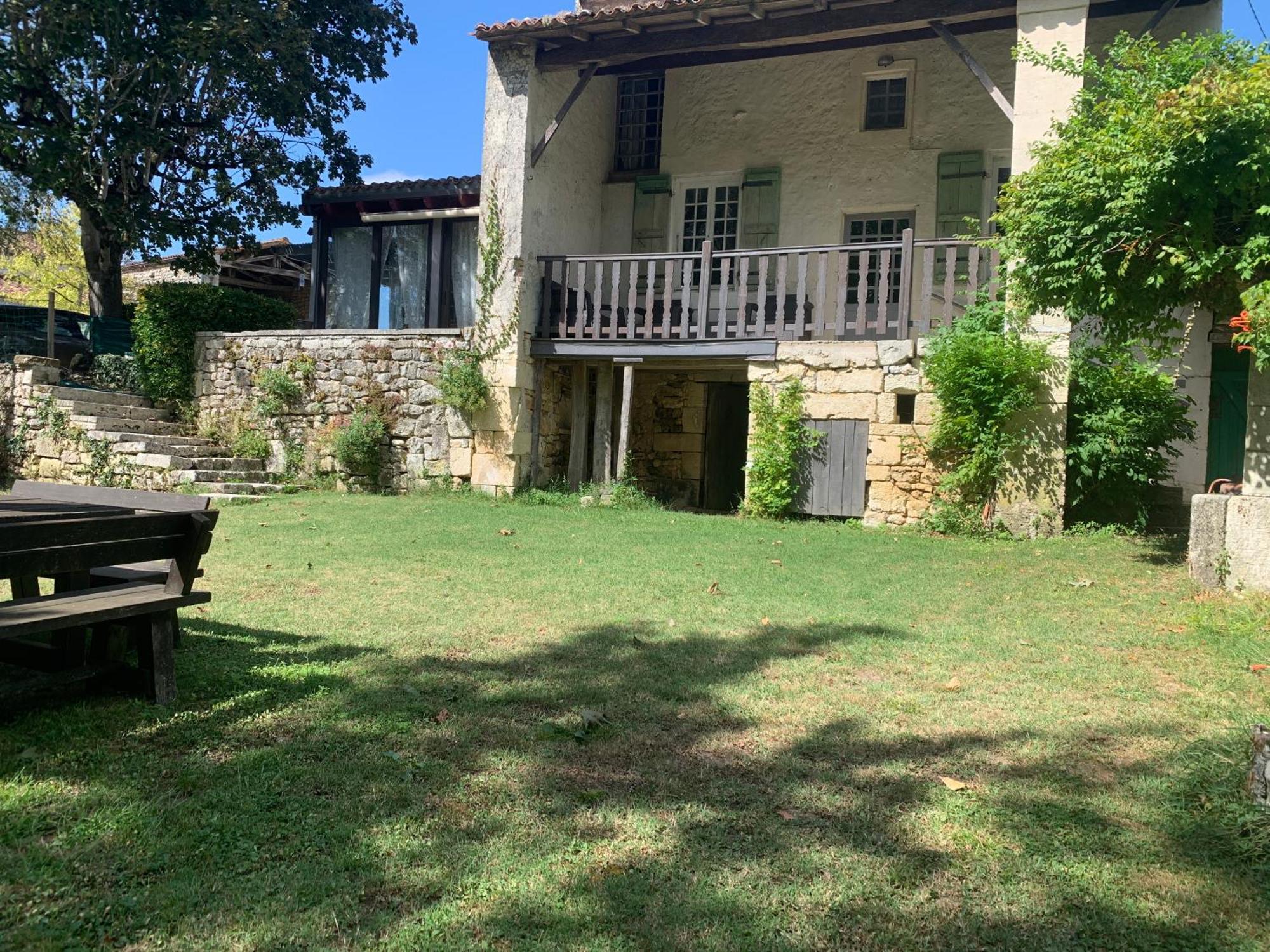 Maison Des Roses Villa Saint-Savinien Dış mekan fotoğraf